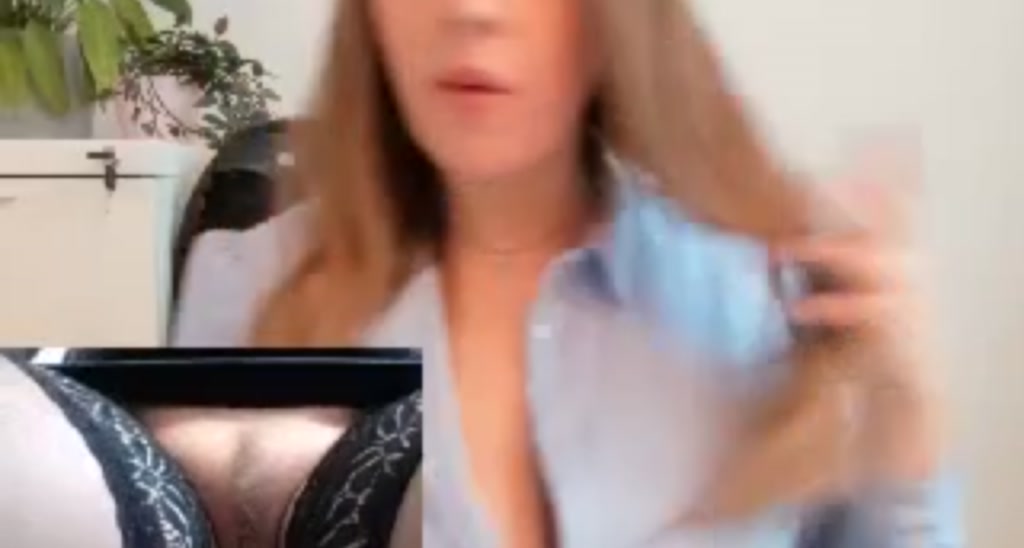 HollyWould_x video thumbnail