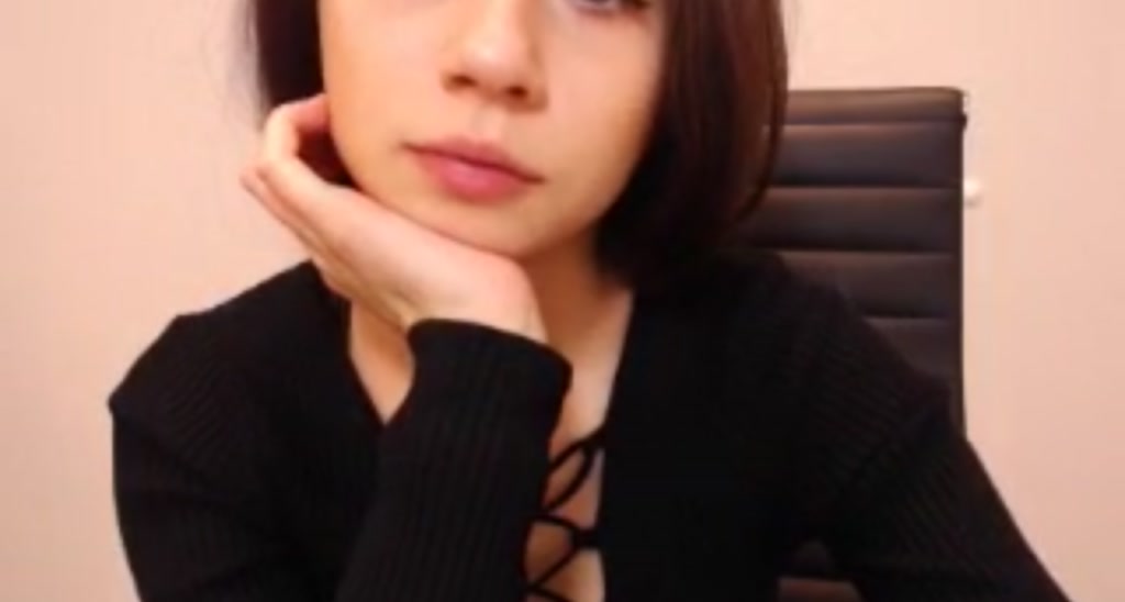 Brunetegirl_ video thumbnail