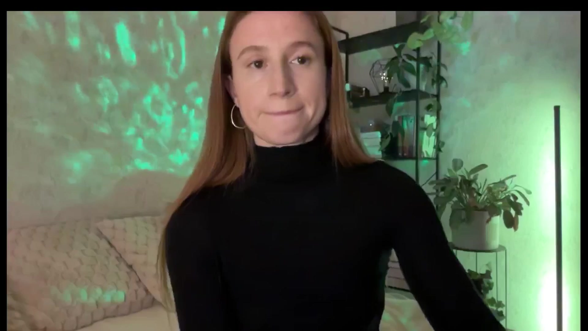 LovelyBvnny video thumbnail