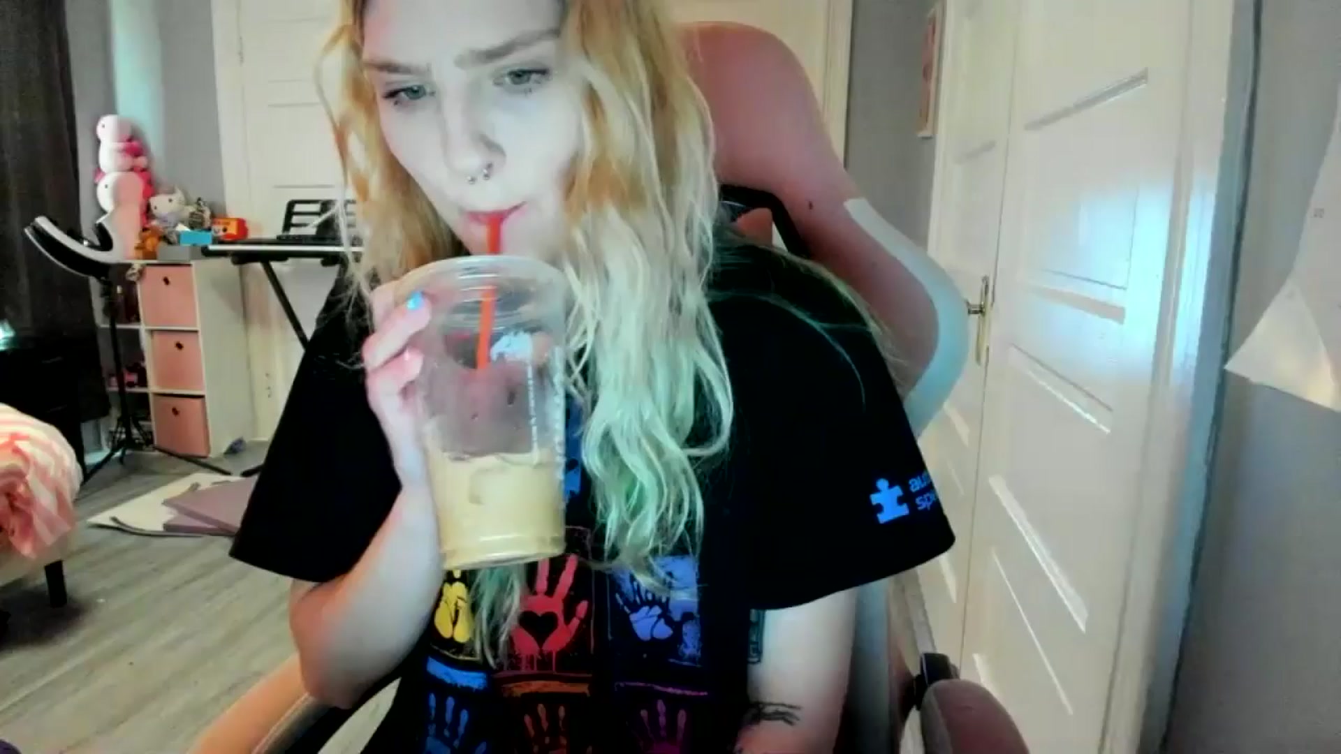 DuckChan0 video thumbnail