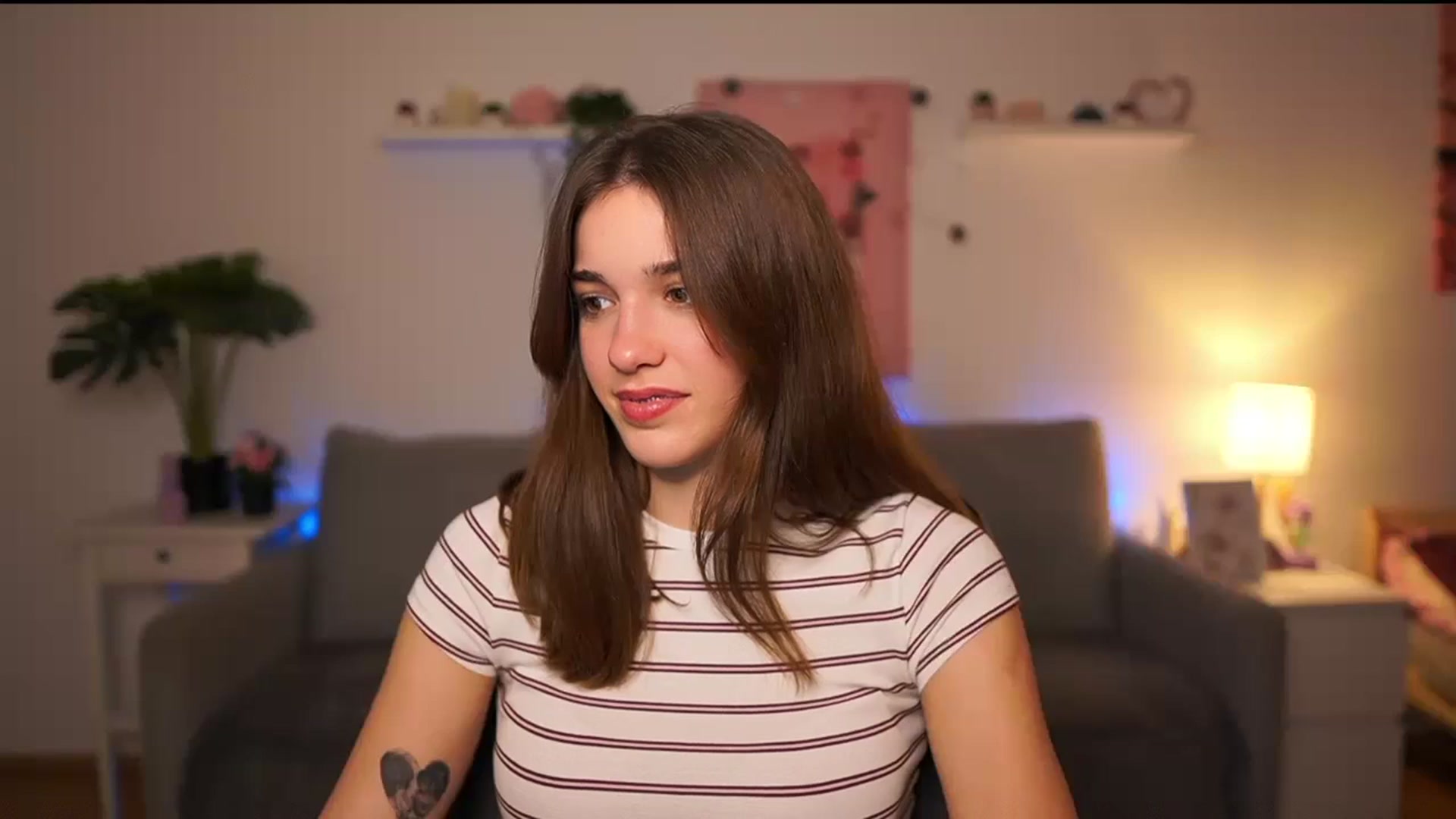 Kissiecat video thumbnail