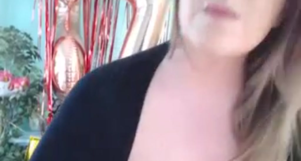 Hotdog_Queen video thumbnail