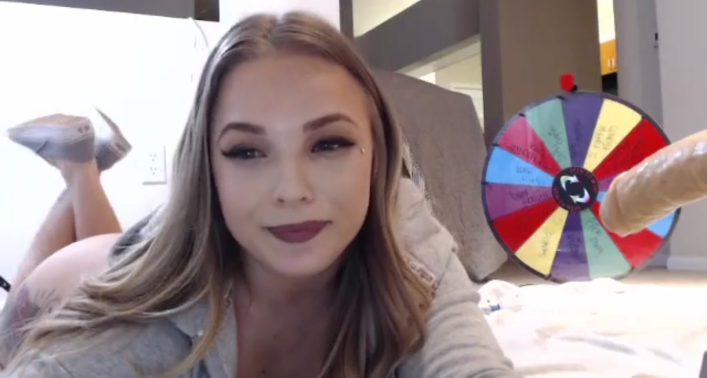 FetishPixie video thumbnail