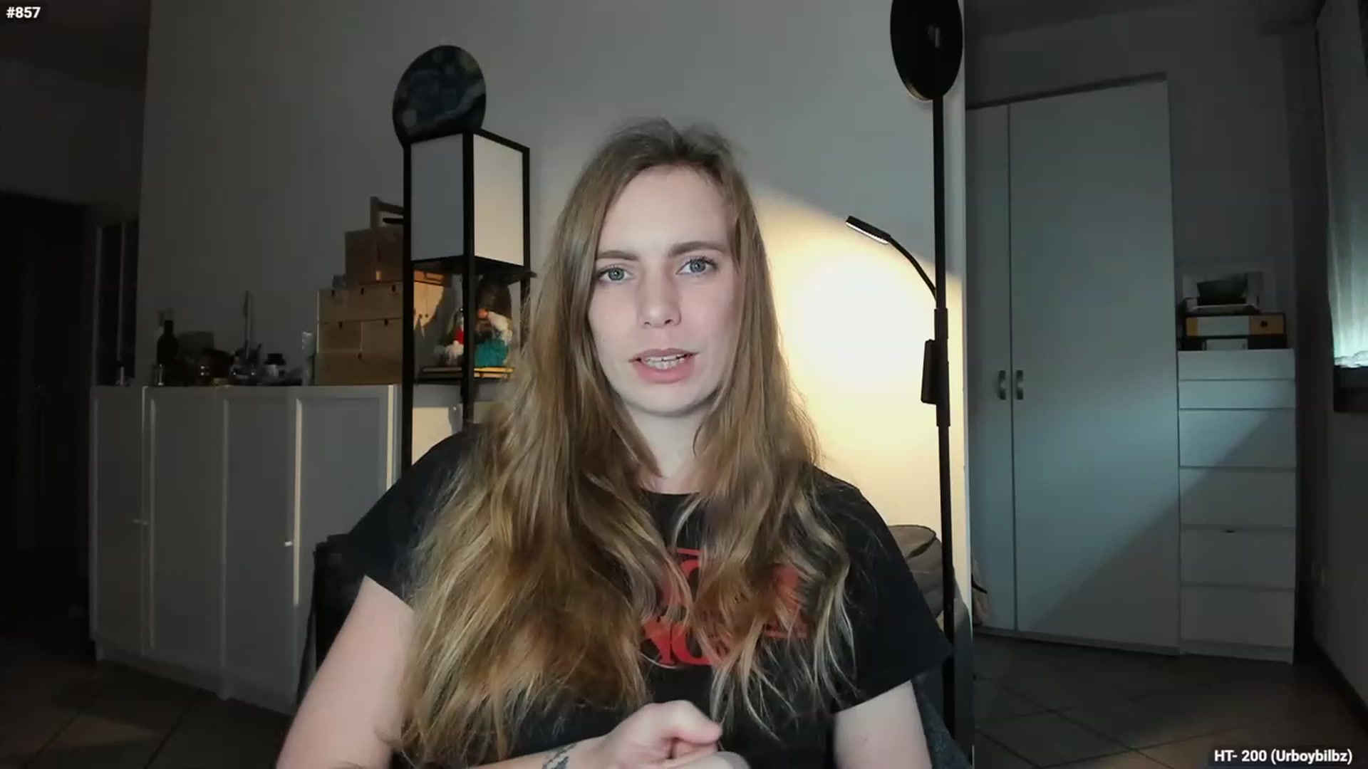 Personage video thumbnail