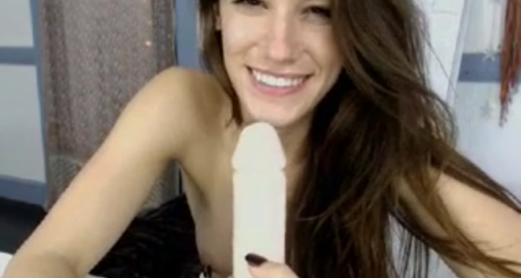 MissMiaShelby video thumbnail