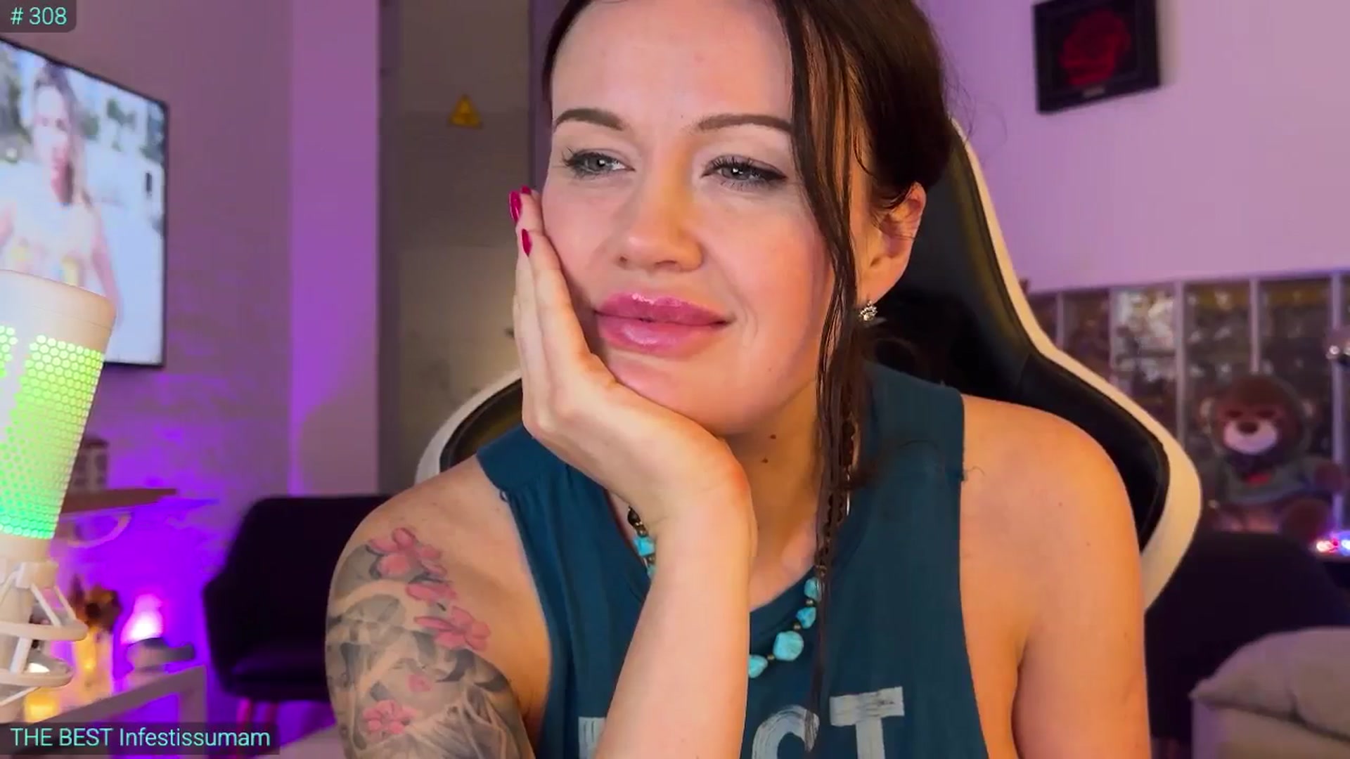 AlexiAngel video thumbnail