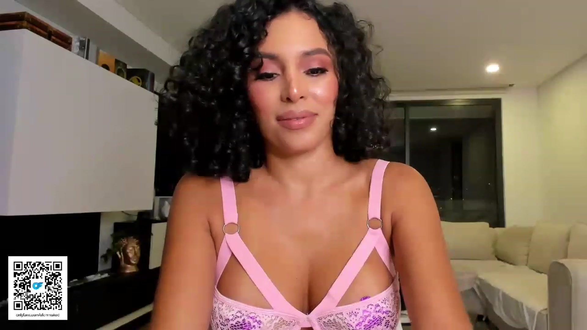 its_Ari video thumbnail