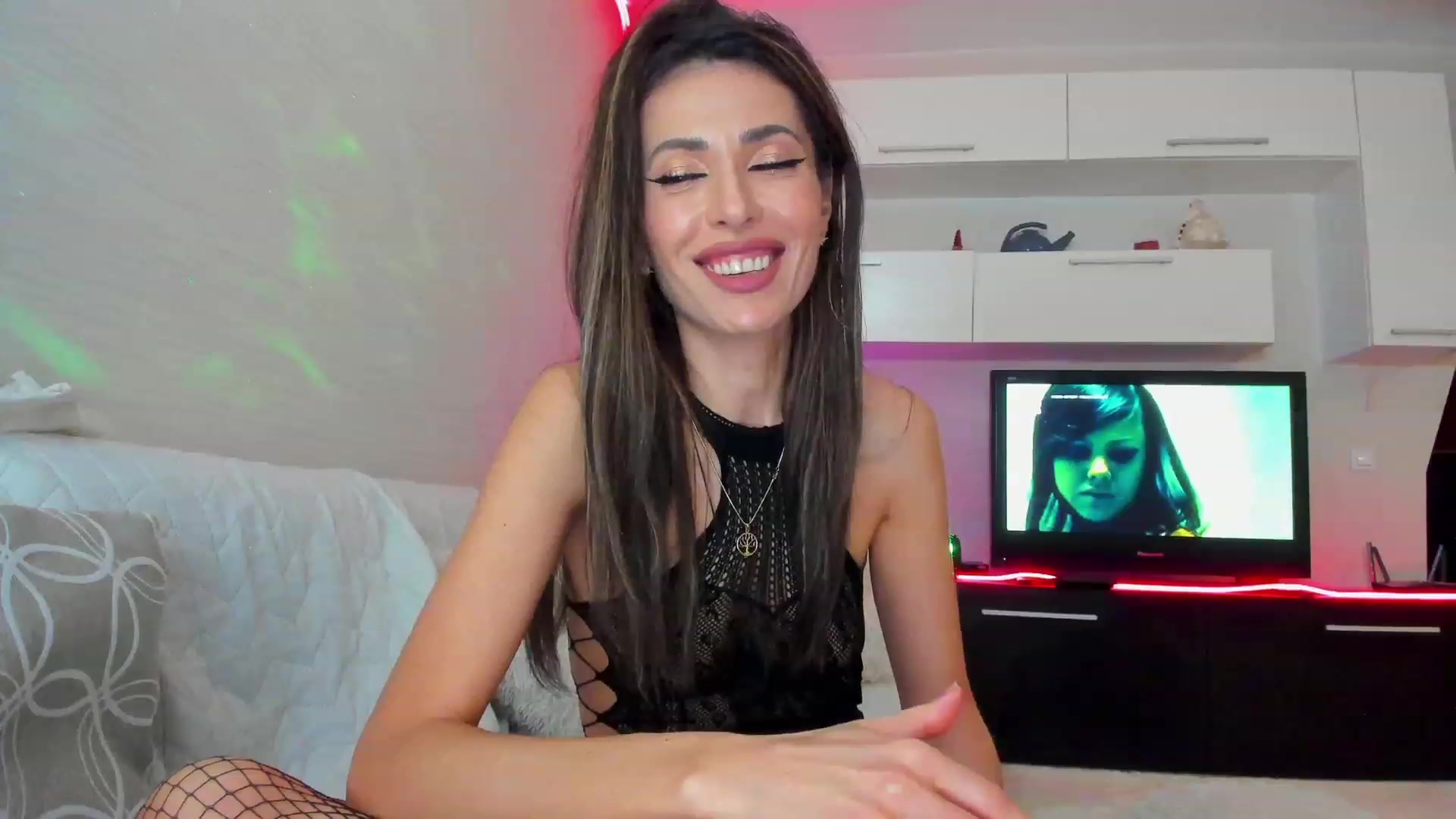 SmileyTinaa video thumbnail
