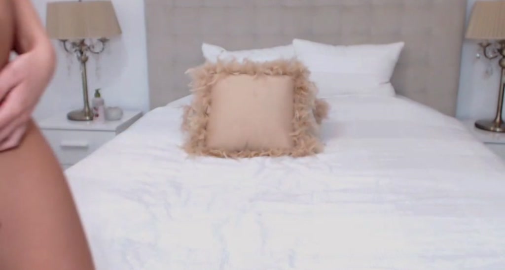 L_U_A_ video thumbnail