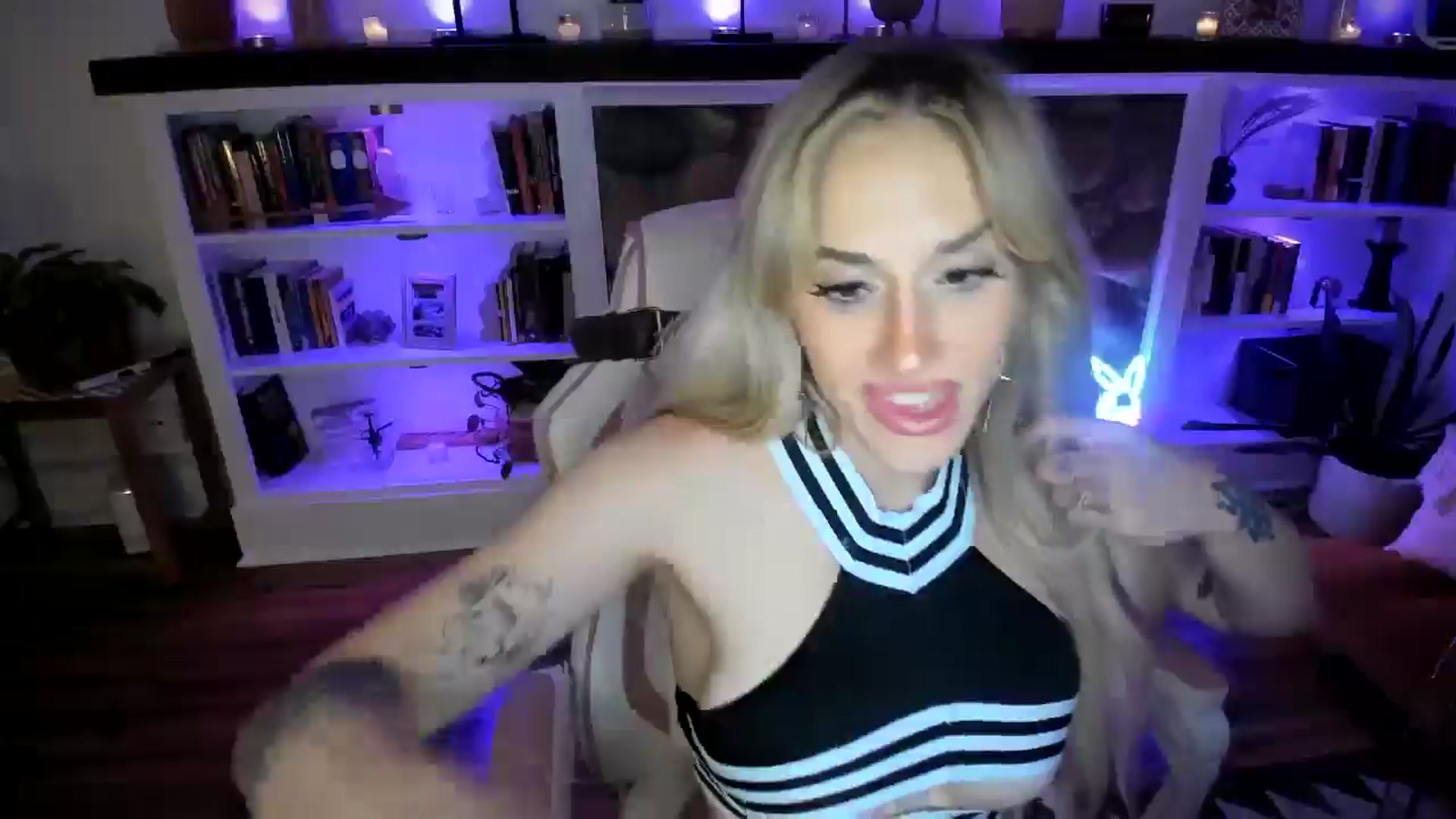 LillieQ video thumbnail