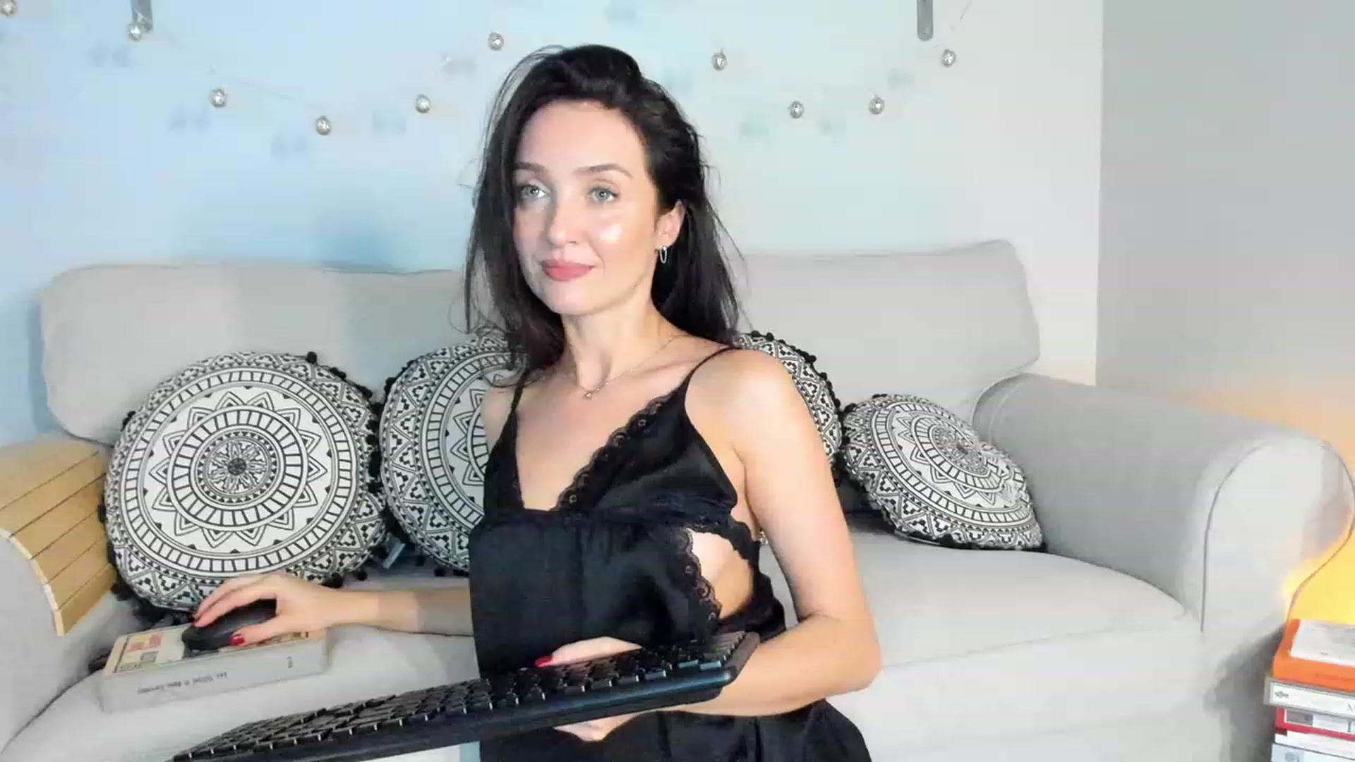 FoxyLarysa video thumbnail