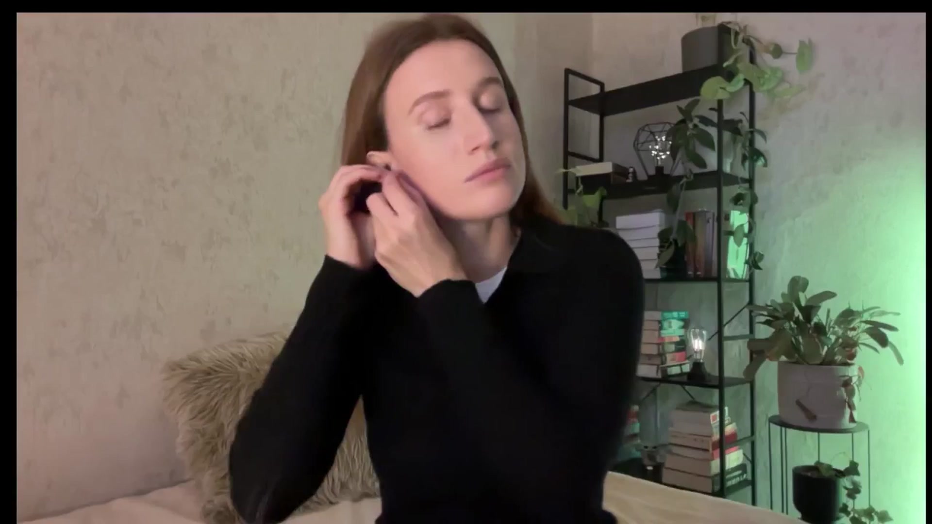 LovelyBvnny video thumbnail