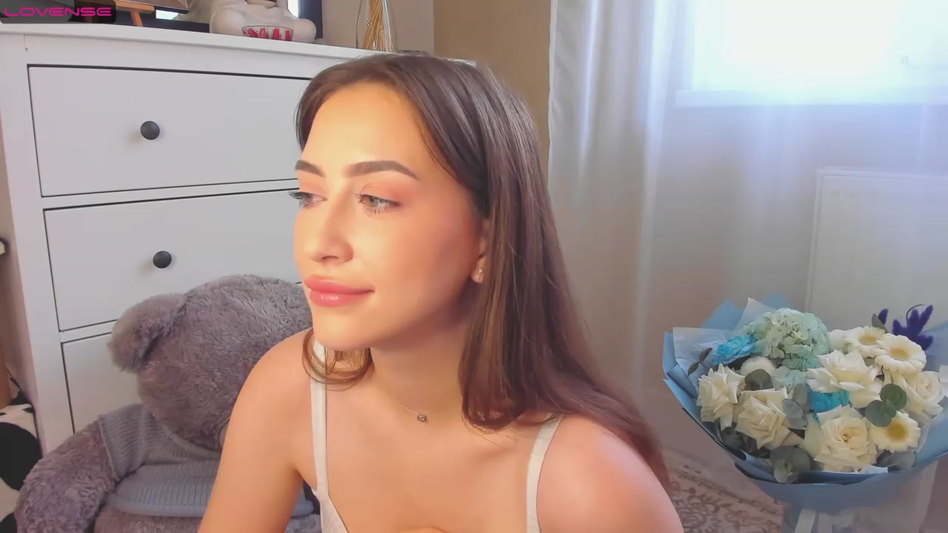 Lanna_Rhoades video thumbnail