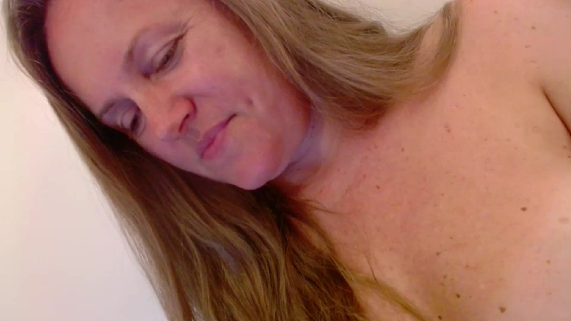 JustLily video thumbnail