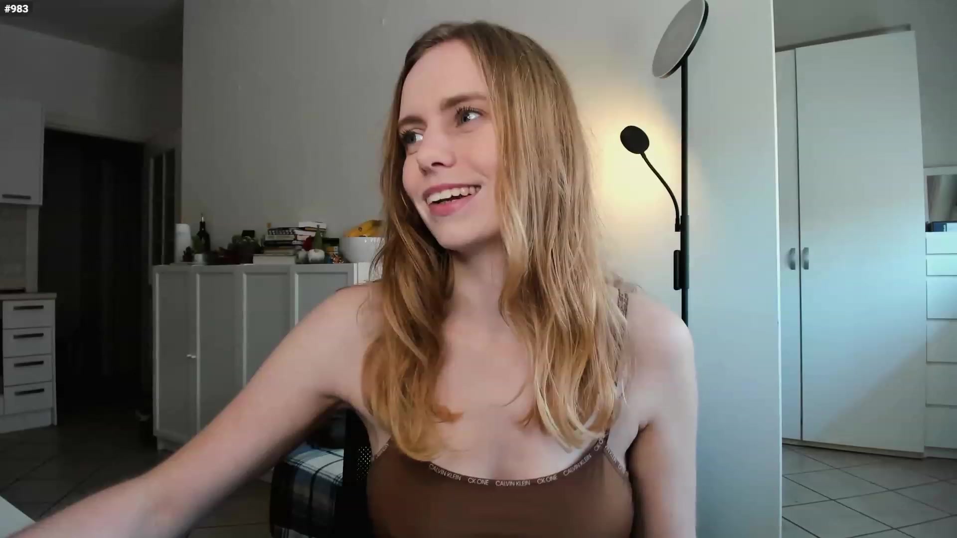 Personage video thumbnail