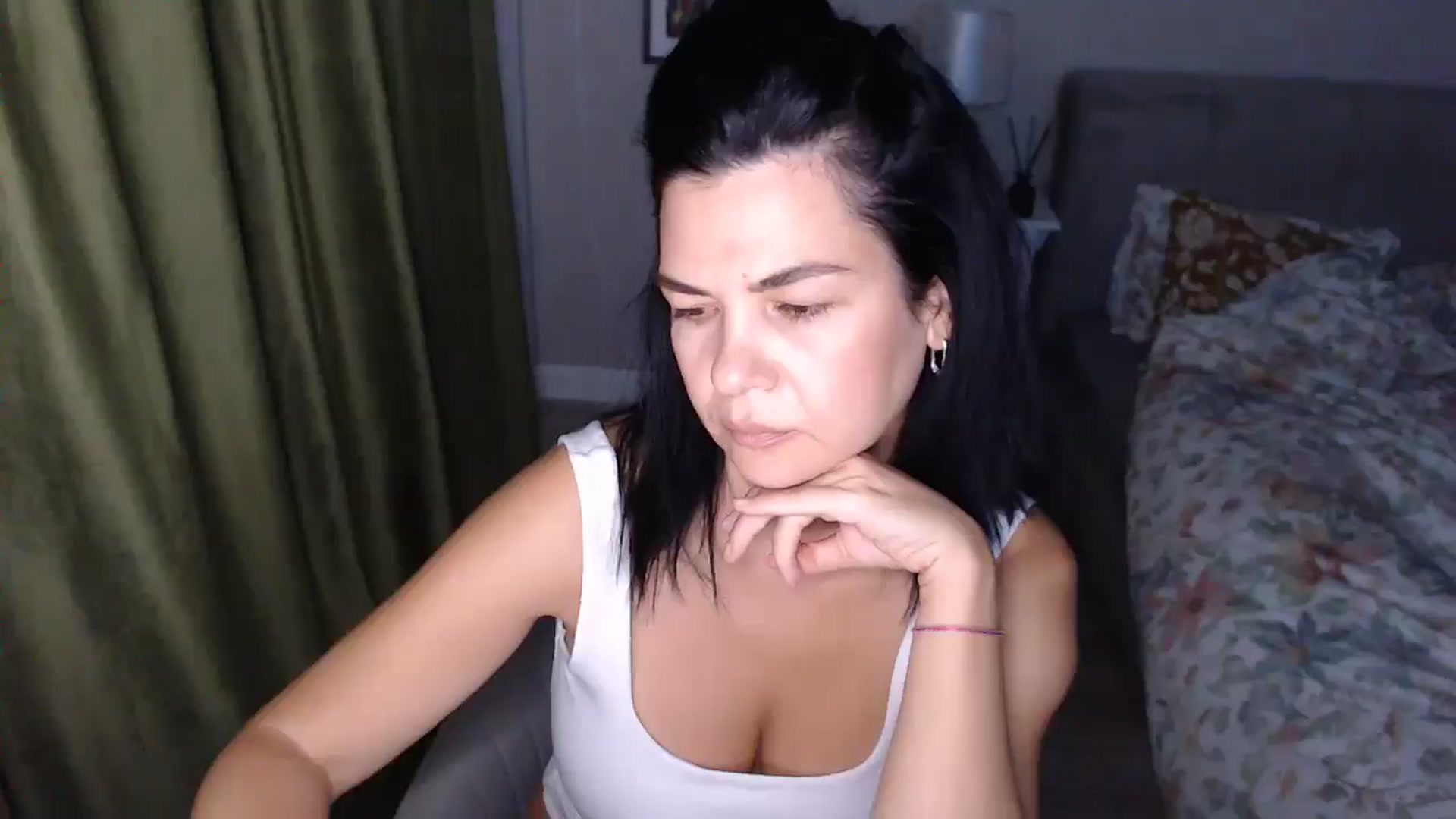 Darkella video thumbnail