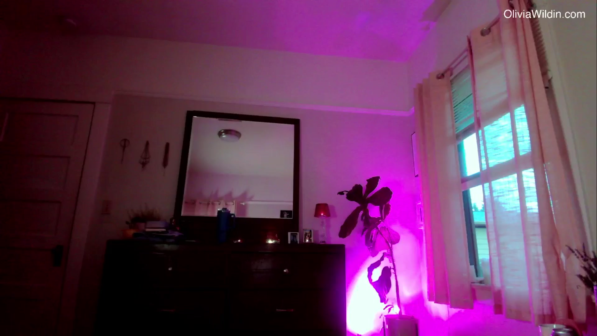 oliviawildin video thumbnail