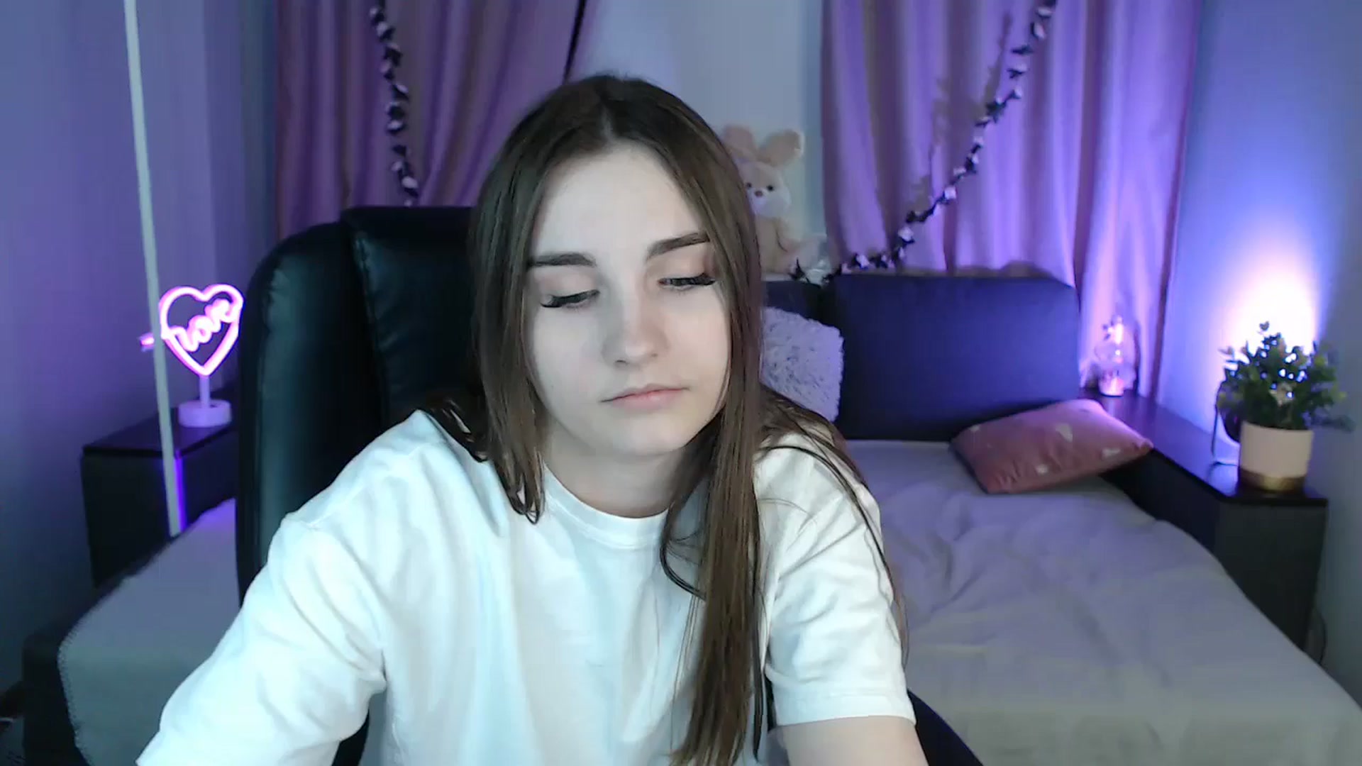LaneyGrey video thumbnail
