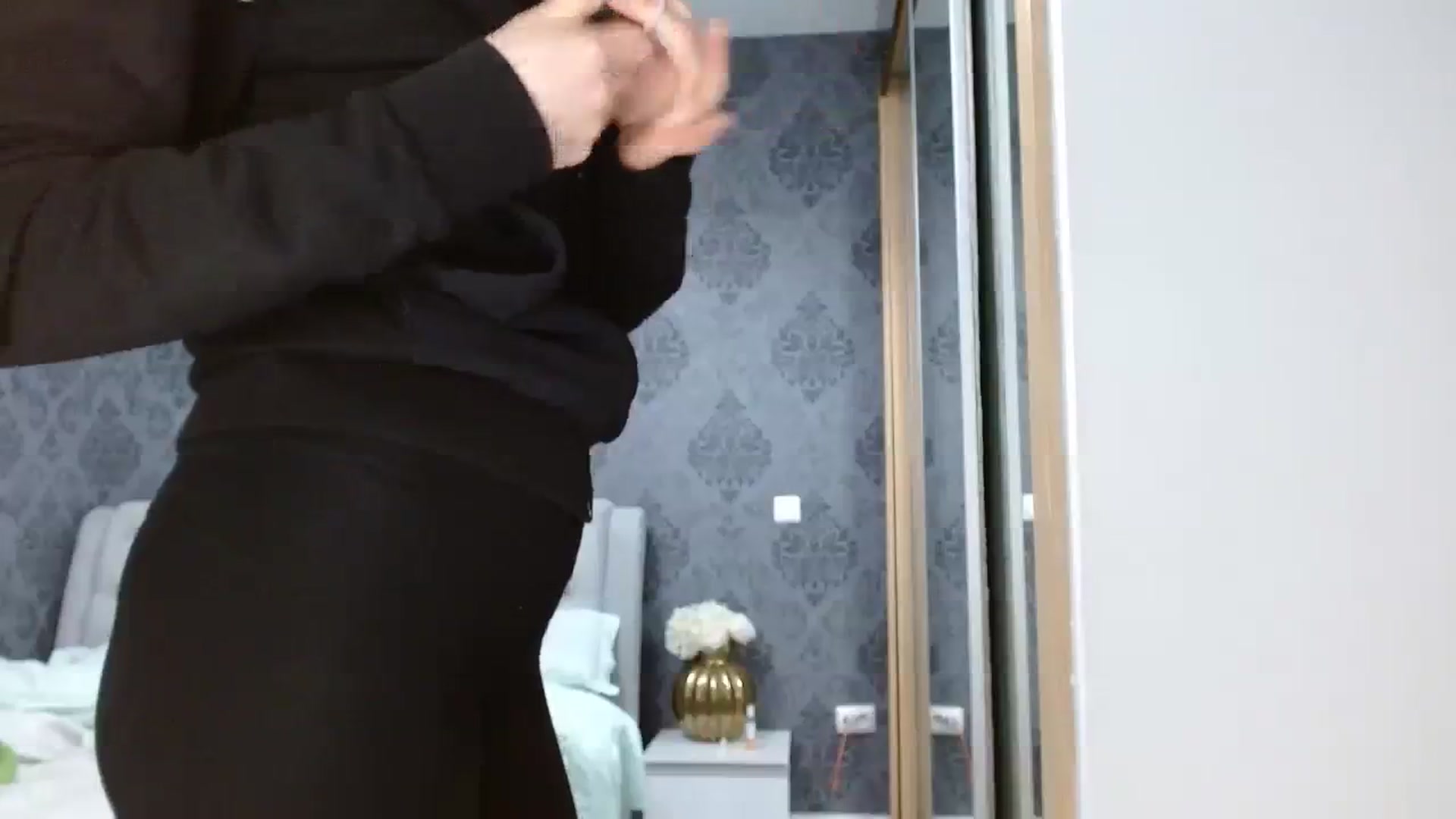 Anayys video thumbnail