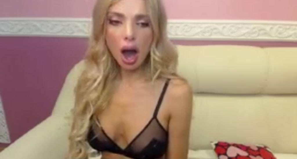 MindyMoore video thumbnail