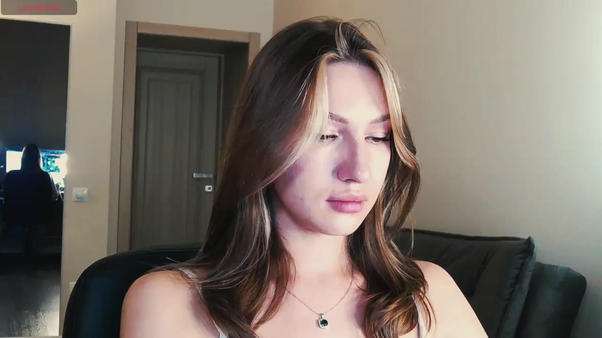 LovelyGin video thumbnail