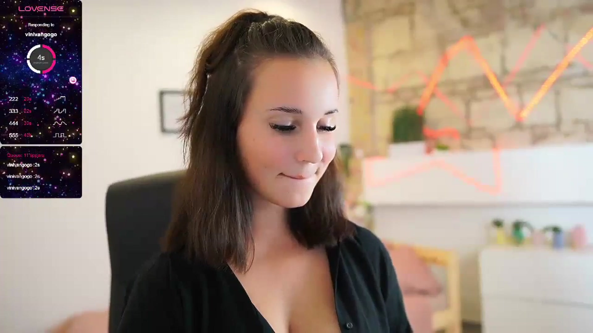 Liya__Silver_ video thumbnail