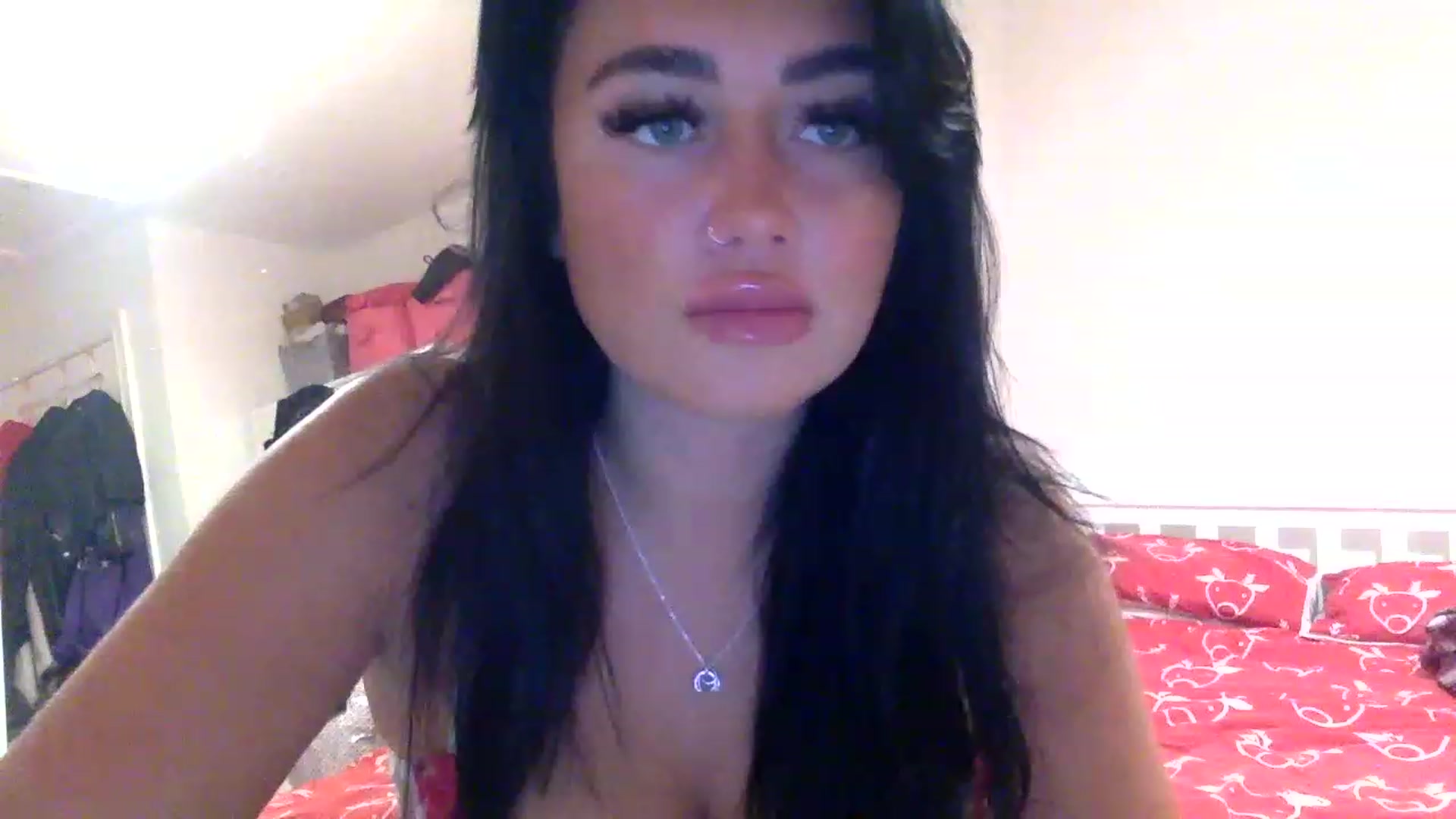 ElleBloom video thumbnail