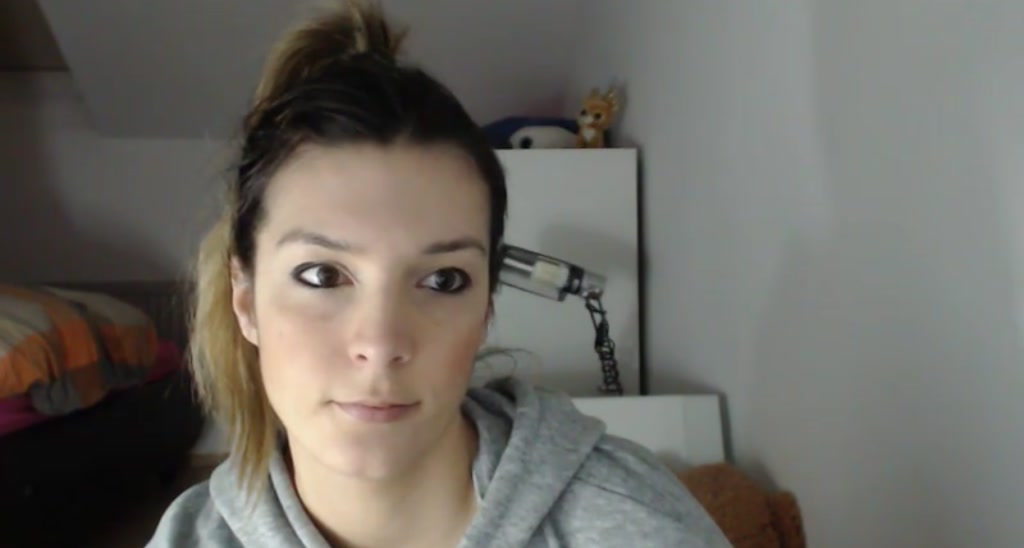 Alessndra video thumbnail