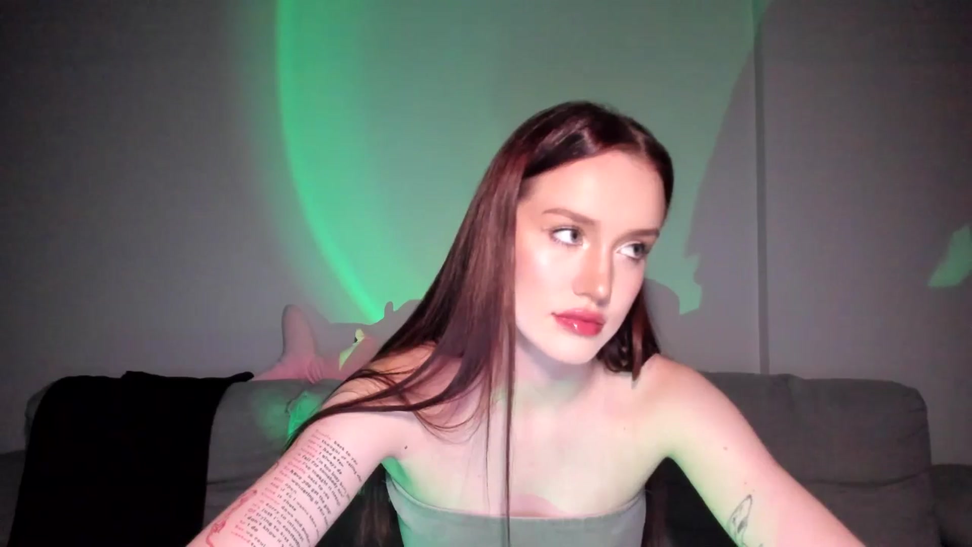 IsabellRrose video thumbnail