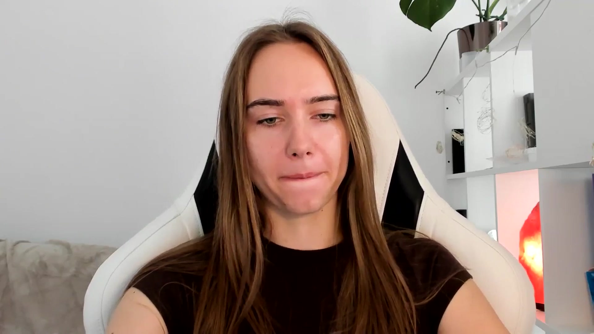 OhAlisa video thumbnail
