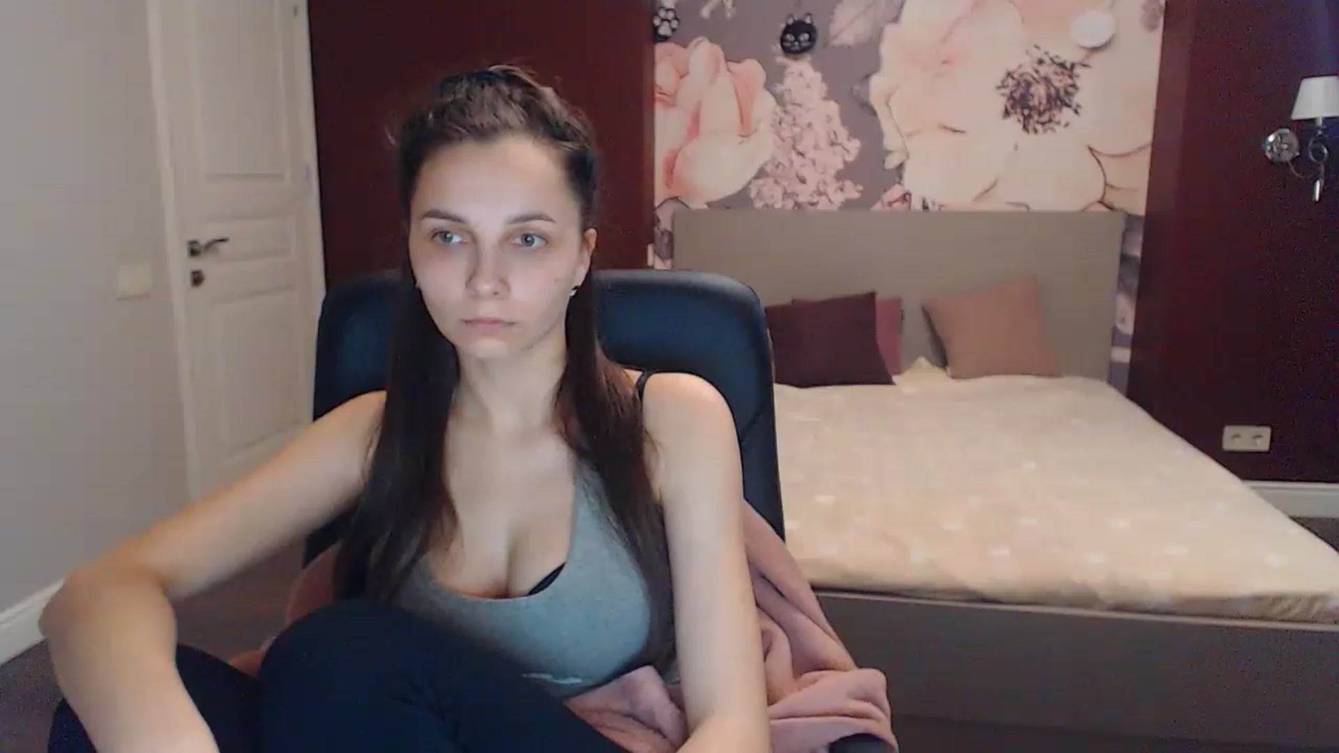 Karina_Mils video thumbnail