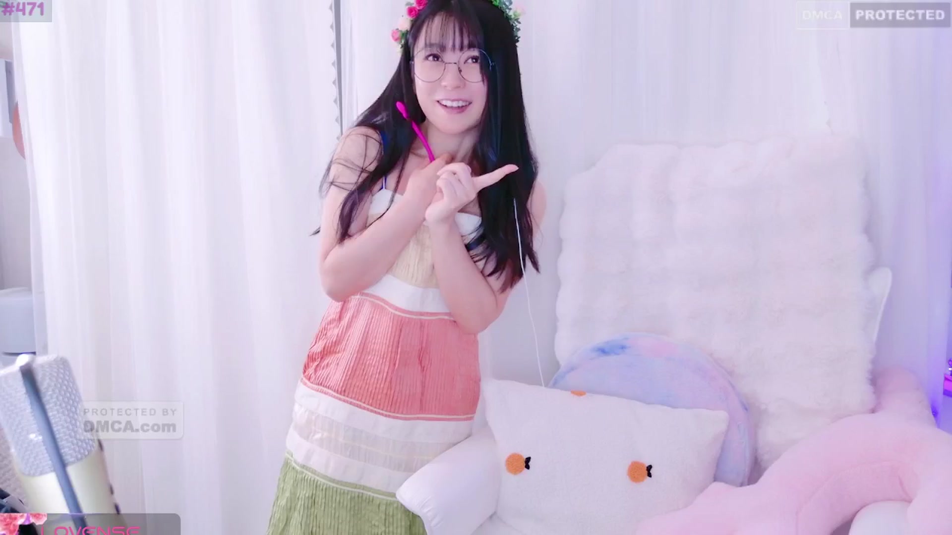meows video thumbnail