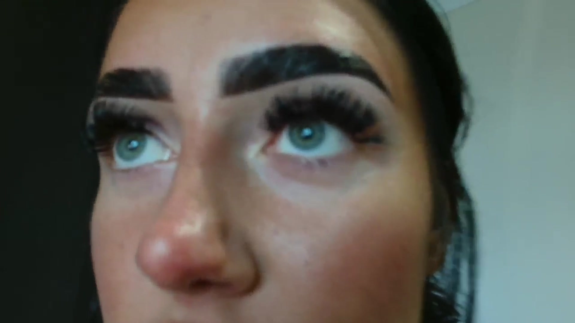 ElleBloom video thumbnail