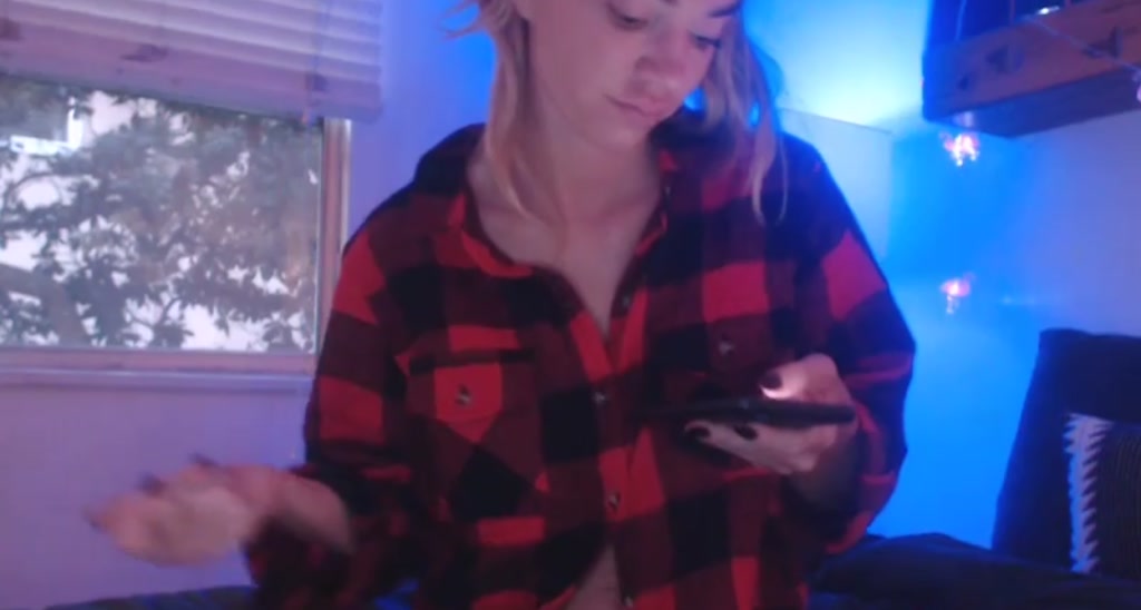 NikiSkyler video thumbnail