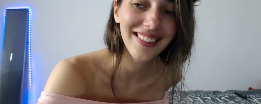 hey_foxy video thumbnail