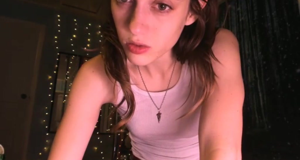 NaomiDee video thumbnail