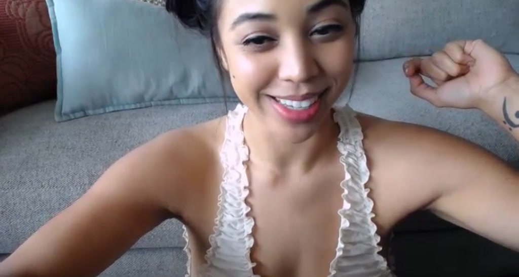 KissingHigh video thumbnail