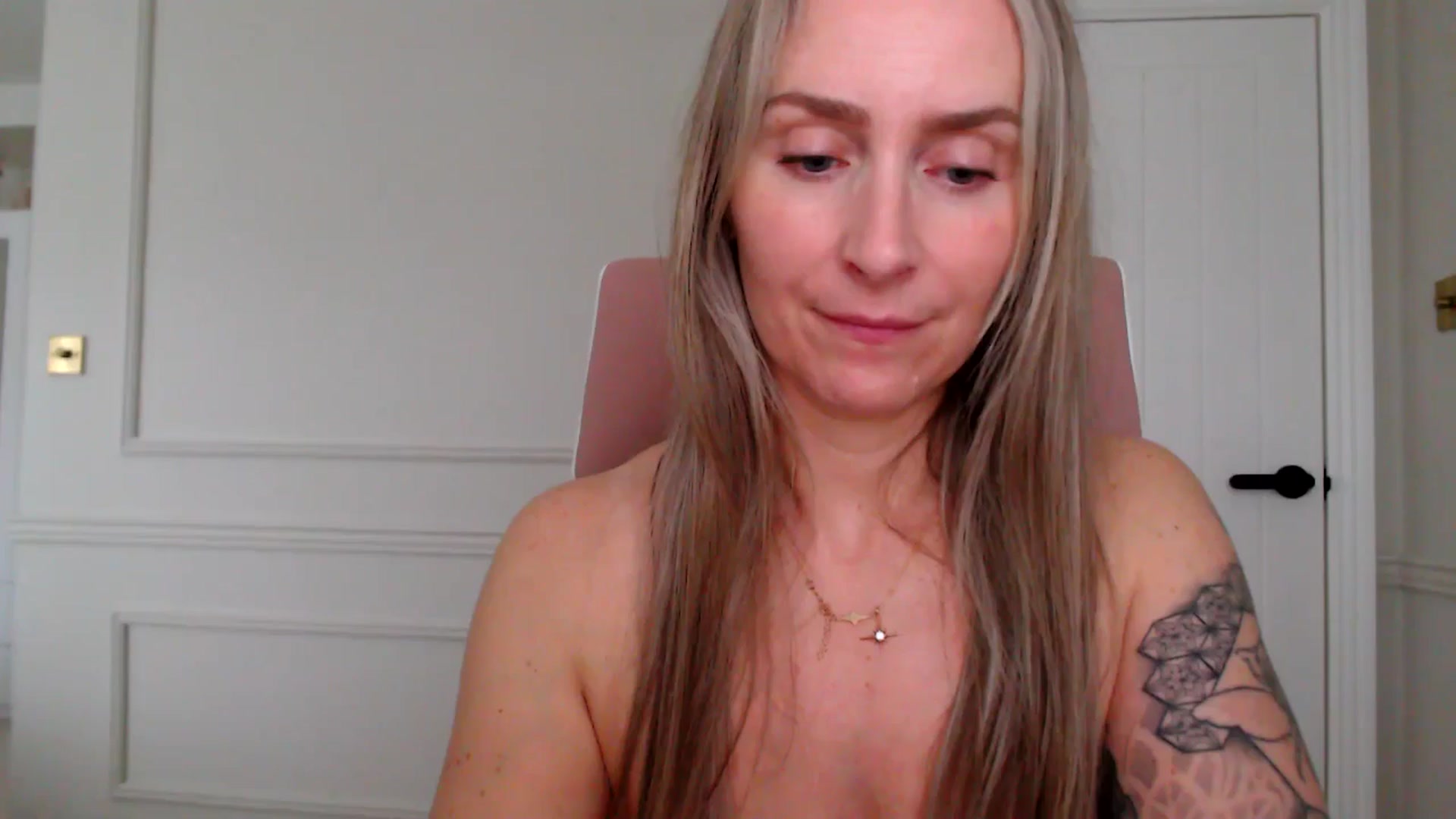 Boob_Jiggler video thumbnail