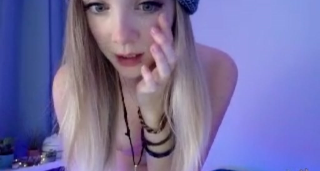 SweetDee video thumbnail