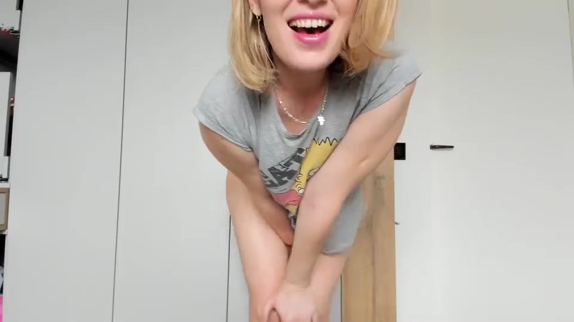 PrettyWomen31 video thumbnail