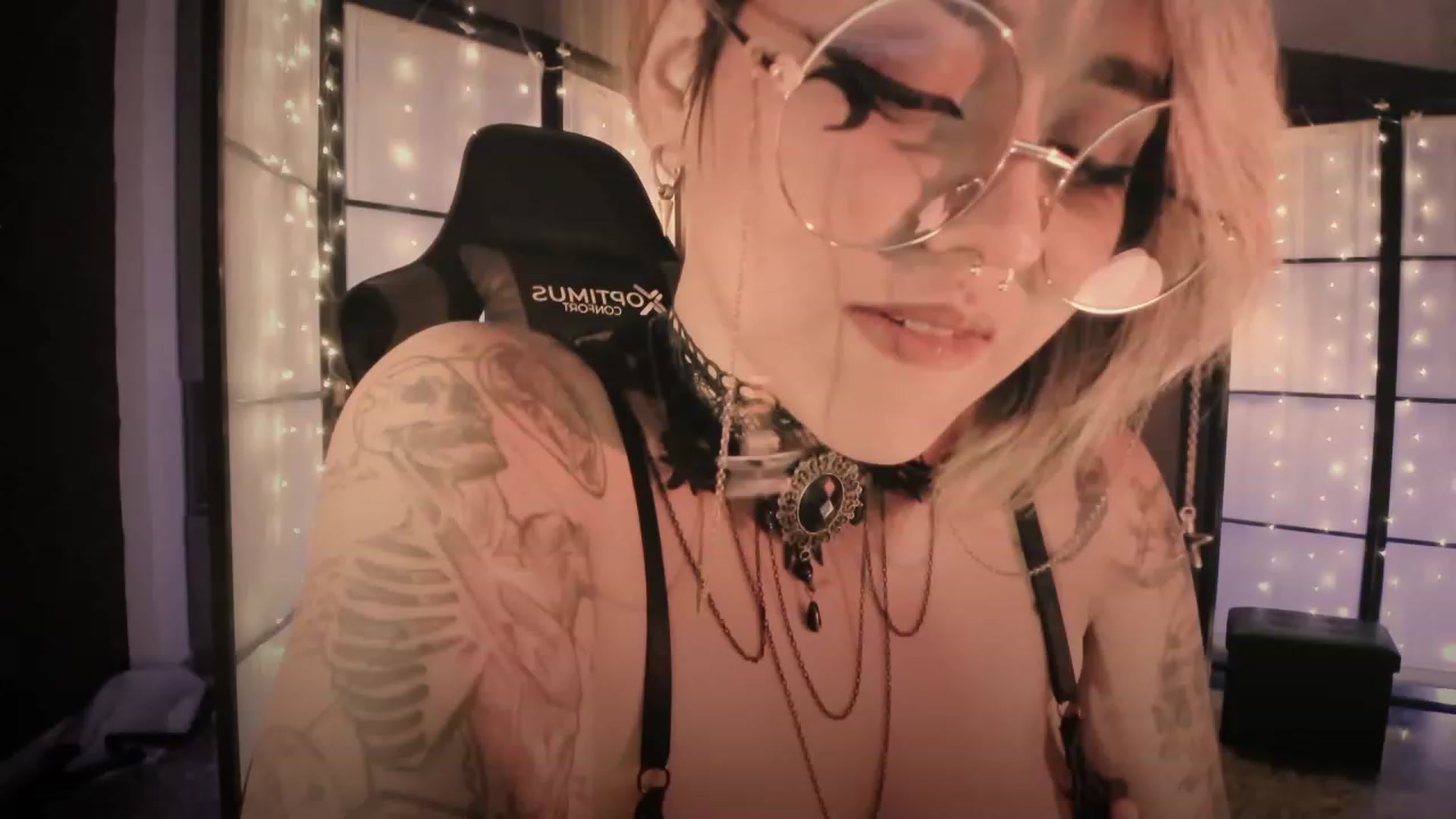 AbraxxysRadio video thumbnail