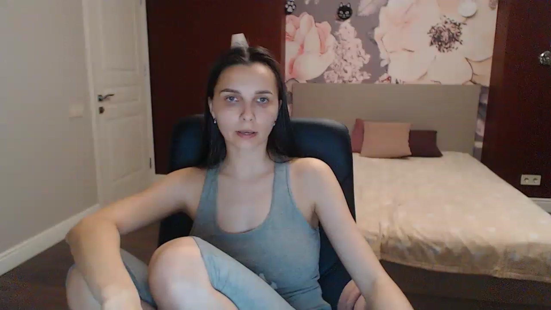 Karina_Mils video thumbnail