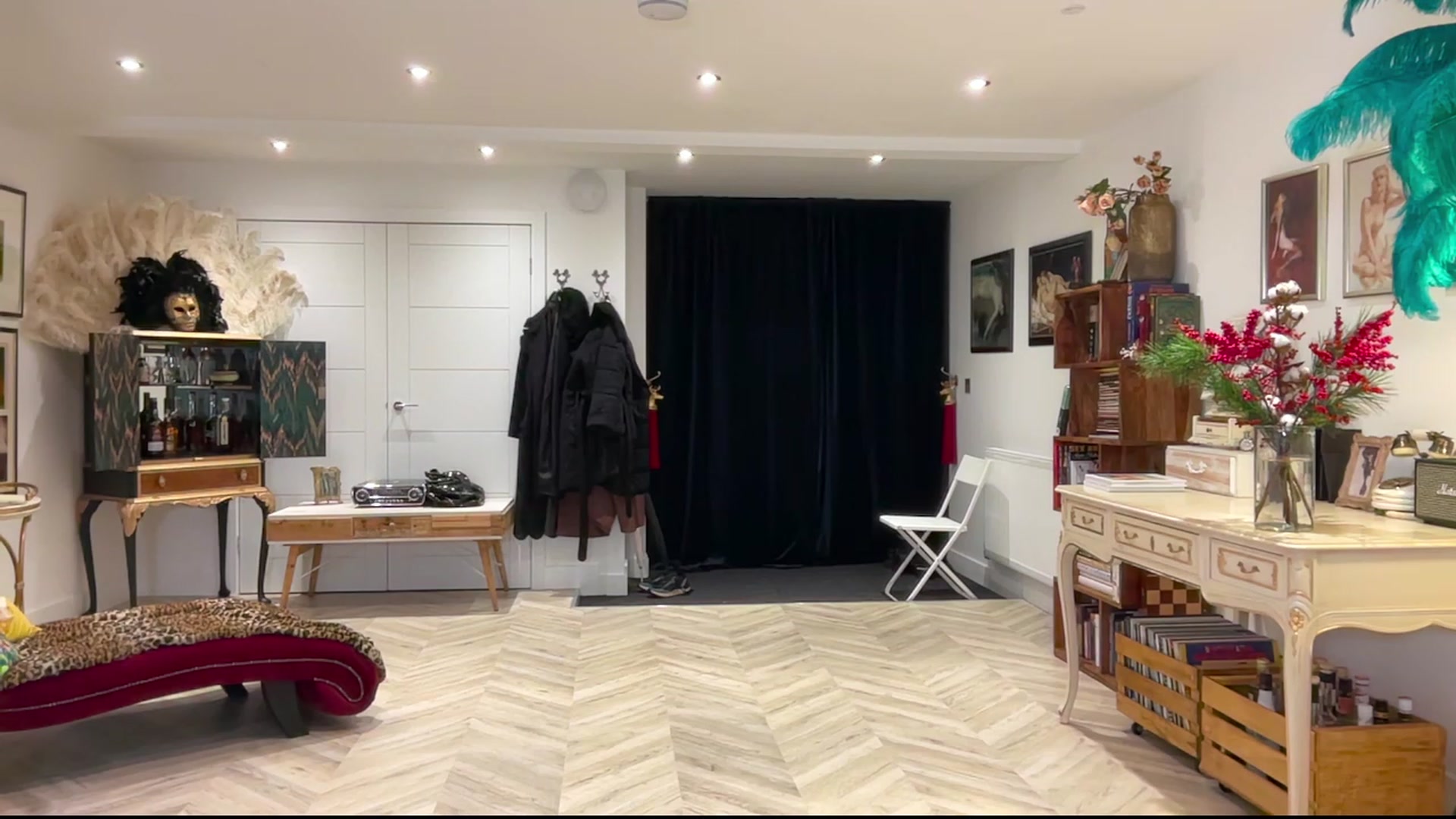 AgentTease video thumbnail