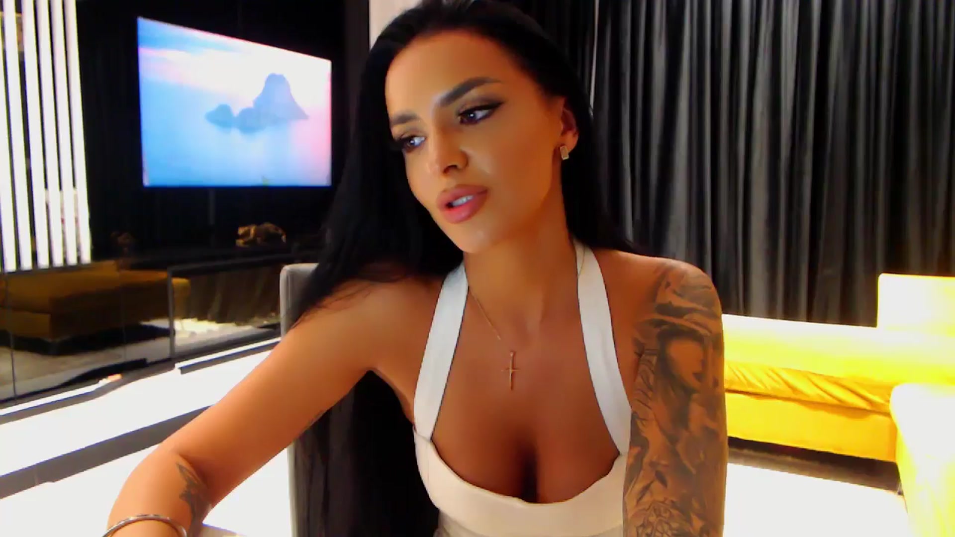 NicoleCrystal video thumbnail