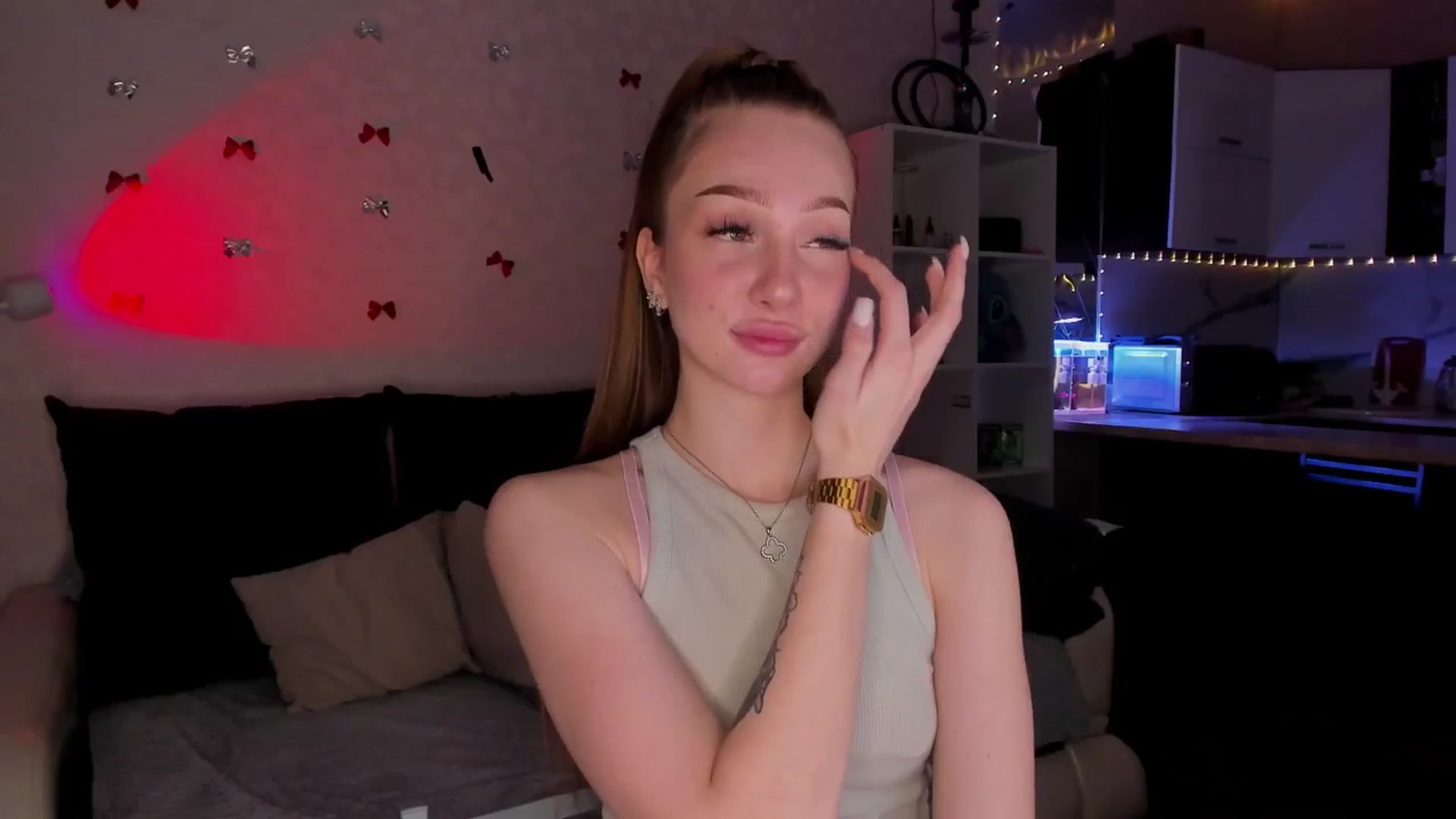AliceLababy video thumbnail