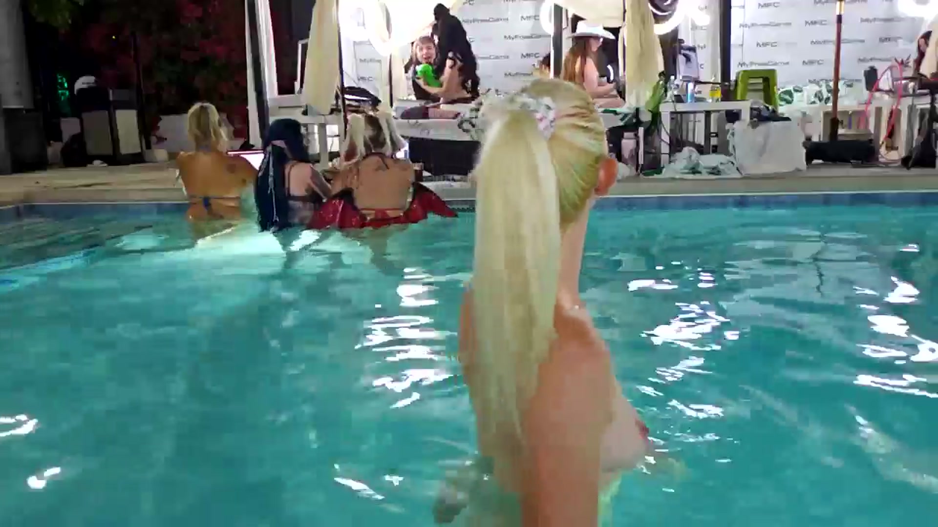BaileyRayne video thumbnail