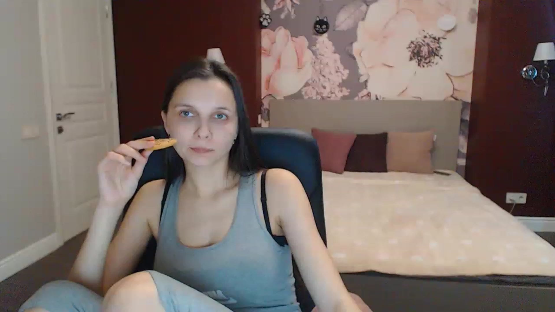 Karina_Mils video thumbnail