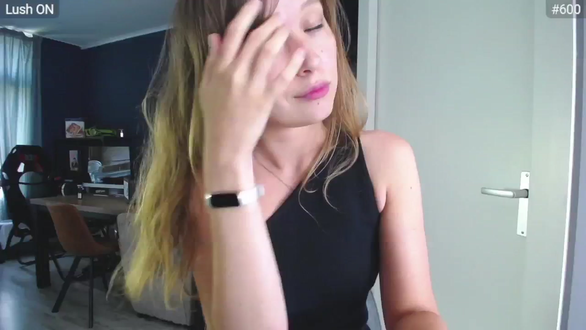 Bootysaur video thumbnail
