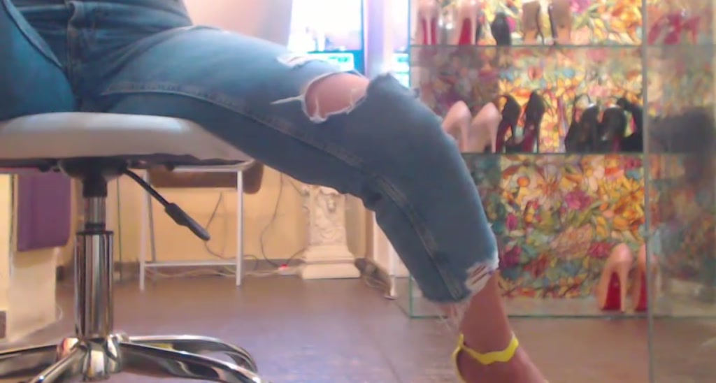 legsdlight video thumbnail