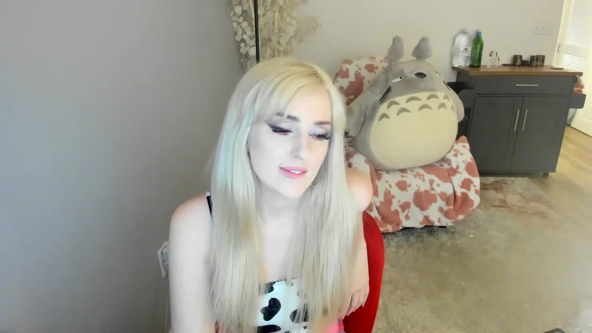 Milk_Party video thumbnail